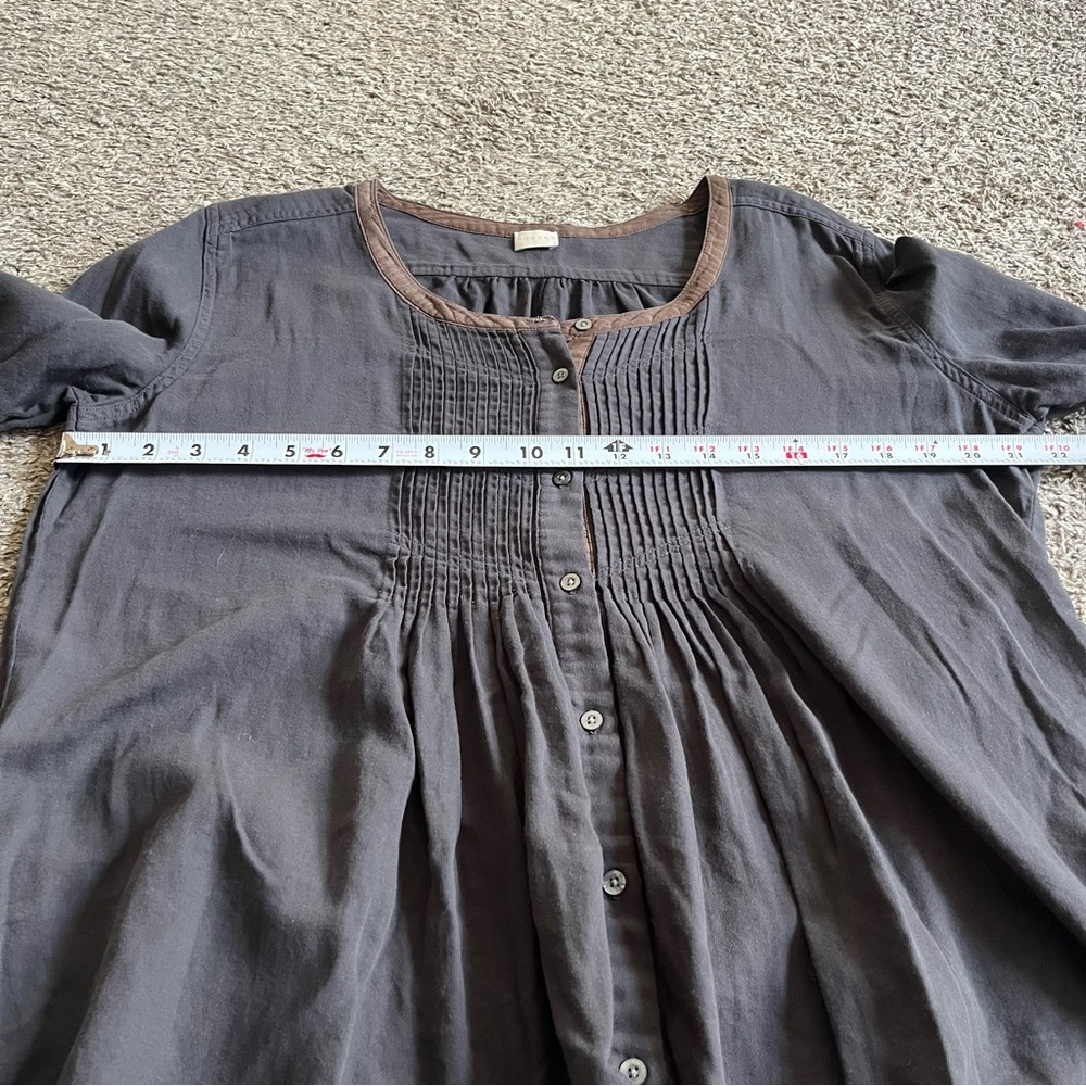 Poetry Dark Gray 3/4 Sleeve Casual Chic Tunic Blouse Pintuck Buttons Vintage - Picture 5 of 8
